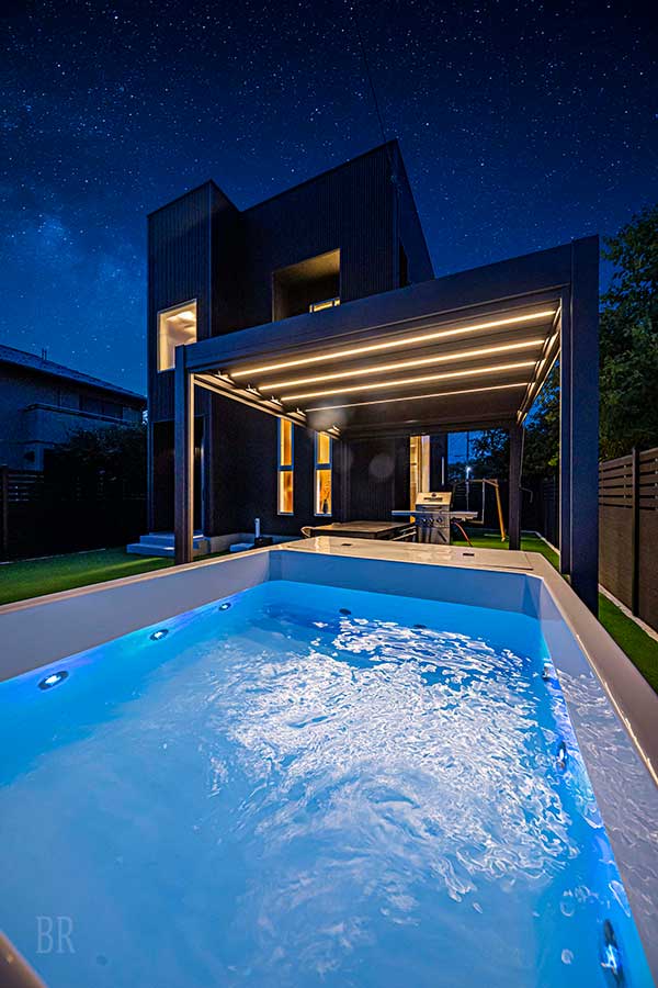 Galaxy Jacuzzi Resort